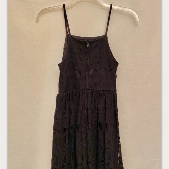 THREE PINK HEARTS Dressy Lace Dress Size Medium Black - Picture 5 of 8
